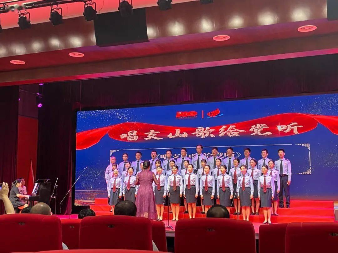 图赫尔:克洛普是最好的教练之一,他宣布离任我非常吃惊